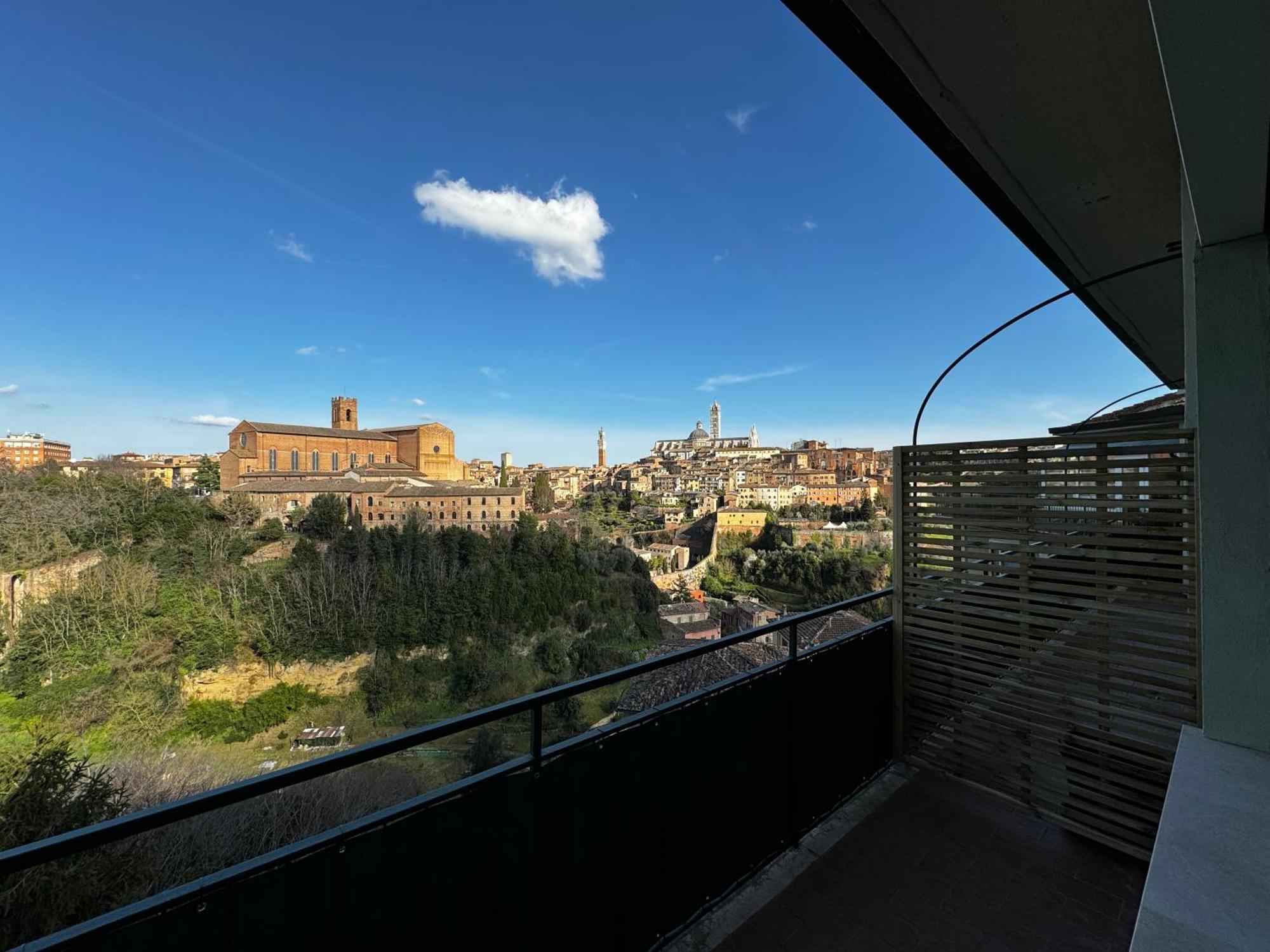 Apartmán Skyline Siena Exteriér fotografie