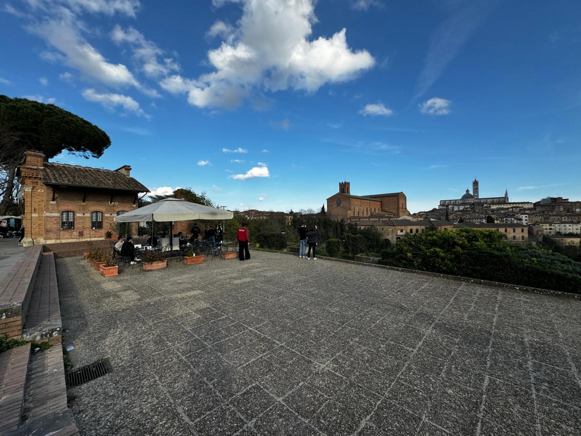 Apartmán Skyline Siena Exteriér fotografie